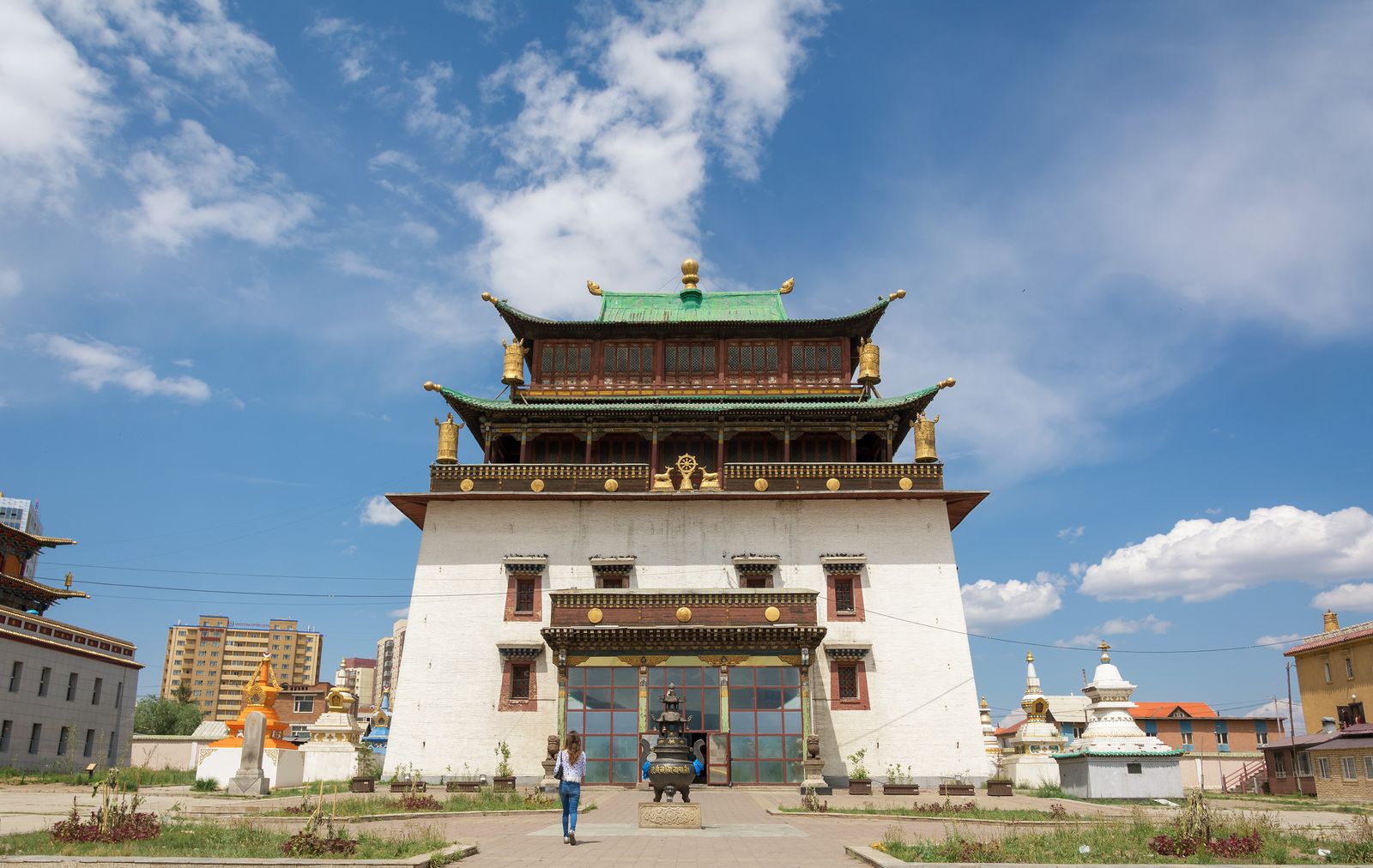 甘丹寺